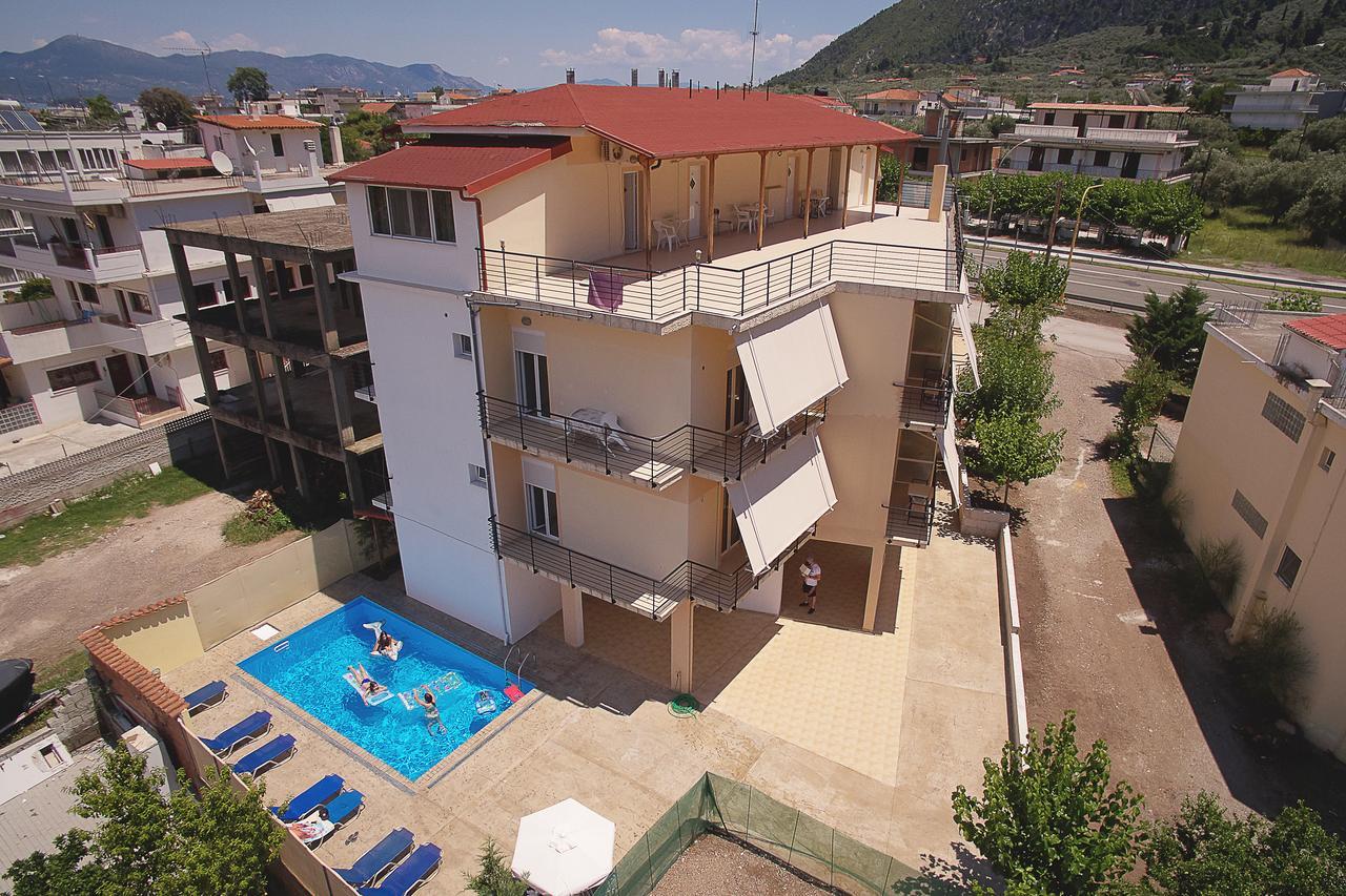 Marvi Hotel Kamena Vourla Exteriör bild