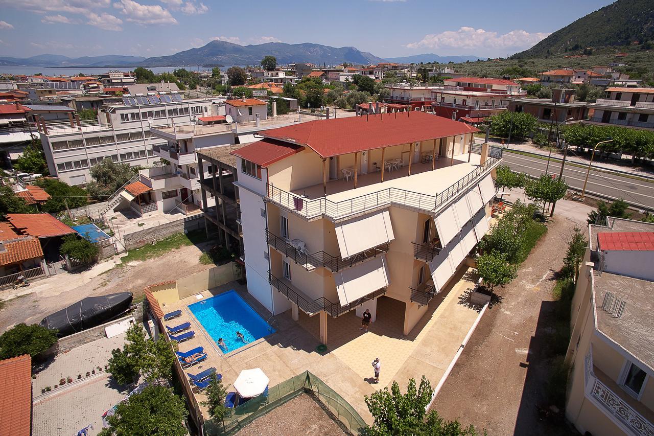 Marvi Hotel Kamena Vourla Exteriör bild